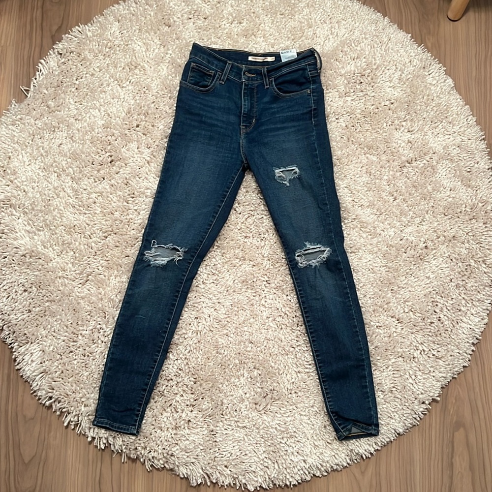 LEVI 720 high rise super skinny jeans